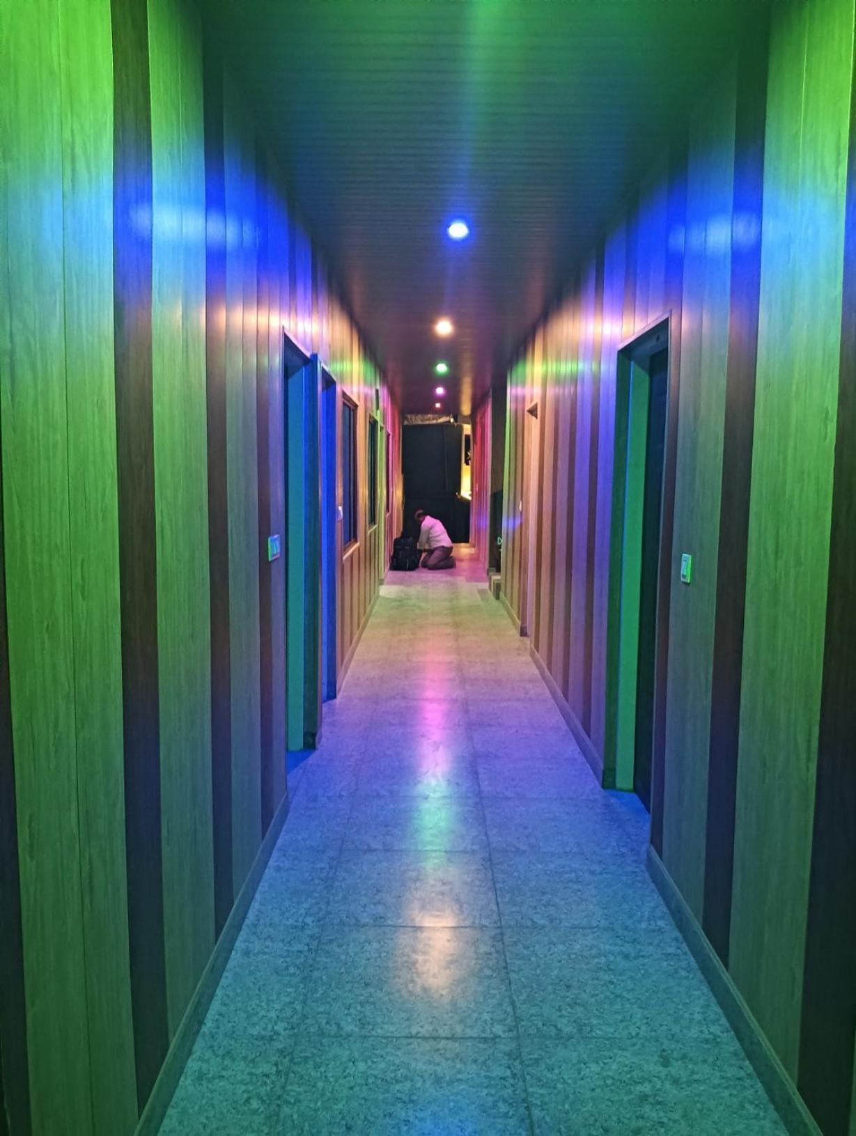Hotel Chauhan Brothers Uttarkāshi Exteriör bild
